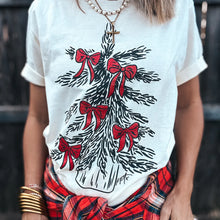 Load image into Gallery viewer, Vintage Glitter Bow Tree Tee