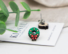 Load image into Gallery viewer, Christmas Wreath Stud Earrings