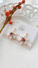 Load image into Gallery viewer, Winter Wonderland Snowflake Earrings