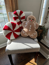 Load image into Gallery viewer, Sherpa Holiday Pillow Assorted