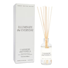 Load image into Gallery viewer, Cashmere and Vanilla Reed Diffuser