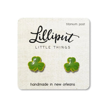 Load image into Gallery viewer, Shamrock Earrings