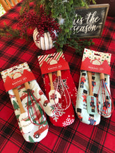 Load image into Gallery viewer, Holiday Baking Set-Mitt &amp; Utensils