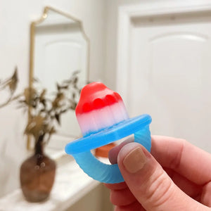 Itzy Ritzy Teensy Teether - USA Pop