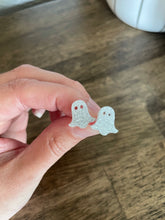 Load image into Gallery viewer, White Glitter Ghost Stud Earrings